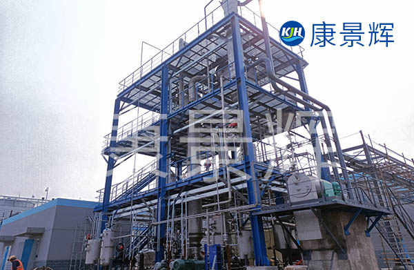 四效蒸發(fā)器不一定就是要處理工業(yè)廢水的，在食品類的廢水中起到產(chǎn)品生產(chǎn)制造的作用