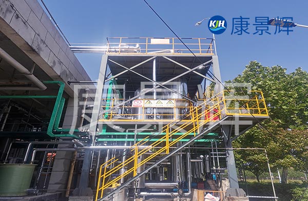 黑龍江多效蒸發(fā)器項(xiàng)目處理量在10T/H到60T/H不等，所以價(jià)格也會(huì)有不一樣，大約在百萬以上、幾千萬不等，