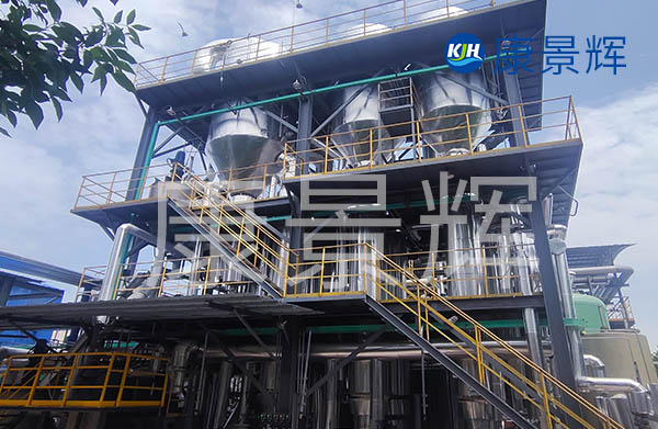 三效強(qiáng)制循環(huán)蒸發(fā)器改造成四效強(qiáng)制循環(huán)蒸發(fā)器，能幫助企業(yè)節(jié)省很大一筆運(yùn)行費(fèi)用